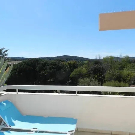 Apartment Le Lavandou, 2 Pieces, 4 Personnes - Fr-1-713-5